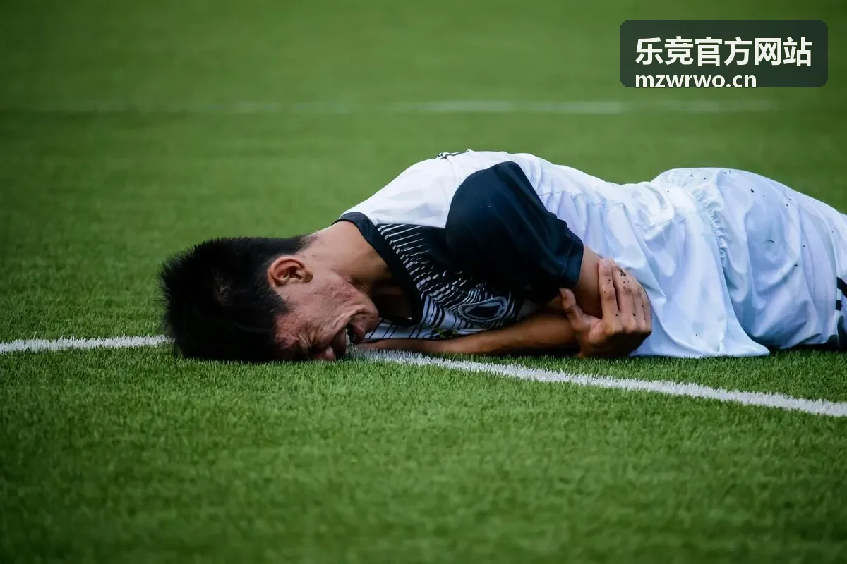 乐竞官方网站 战队战术深度复盘解析封面